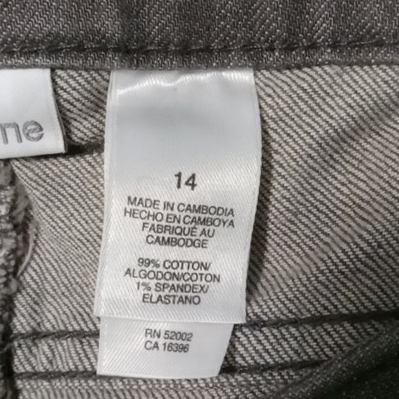 Liz Claiborne Size 14 Stretch Chelsea Jeans Rock Wash - Picture 9 of 10